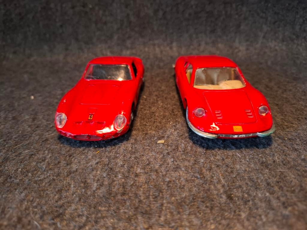 2X    FERARRI, Ophalen of Verzenden, Zo goed als nieuw, Auto, Overige merken