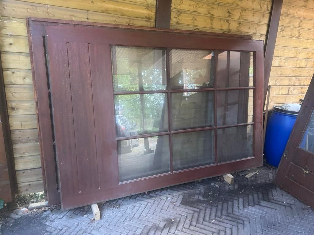 Twee zware Merbau kozijn panelen, Minder dan 250 cm, Gebruikt, 3 ramen of meer, Overige typen