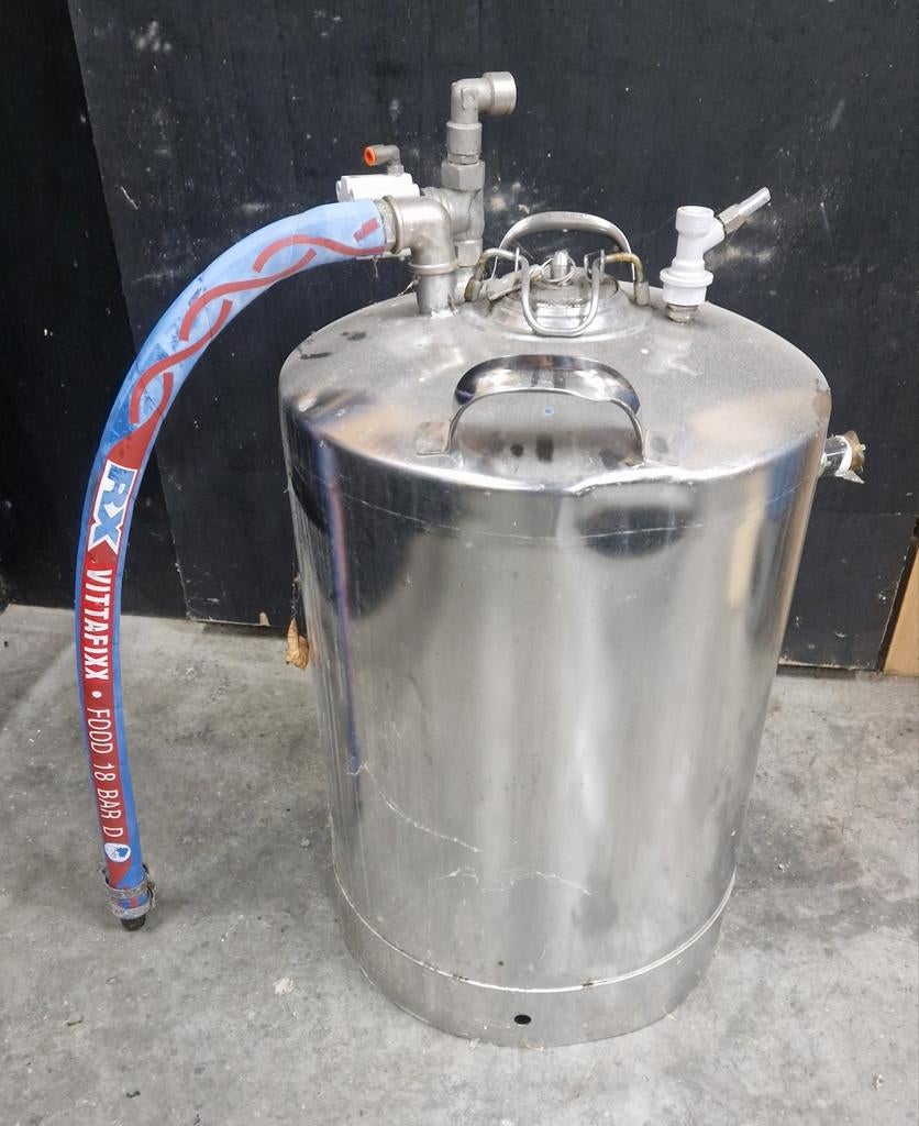 Rvs drukvat 50 L, Ophalen