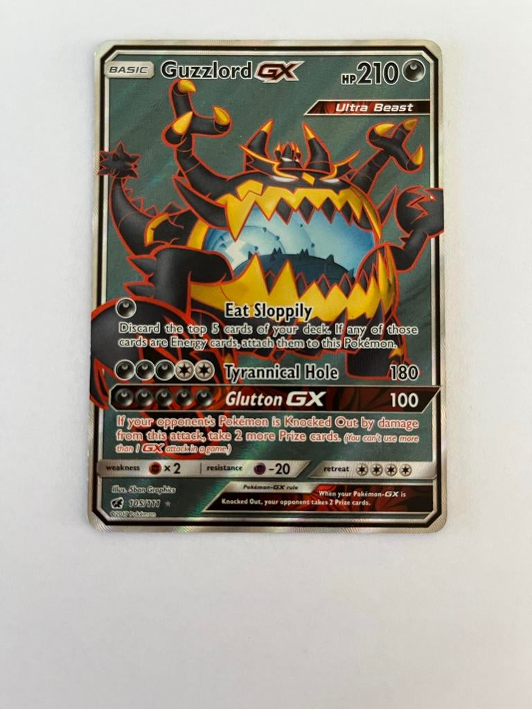 Pokémon kaart Guzzlord GX, Ophalen of Verzenden, Zo goed als nieuw, Losse kaart, Foil