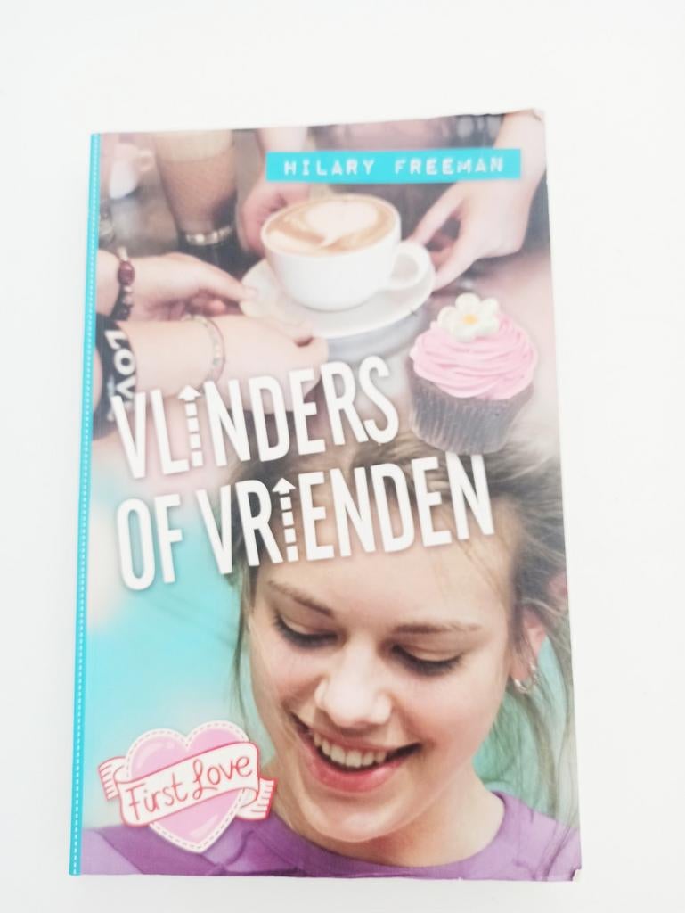 Leuk boek vlinders of vrienden, Ophalen of Verzenden, Gelezen