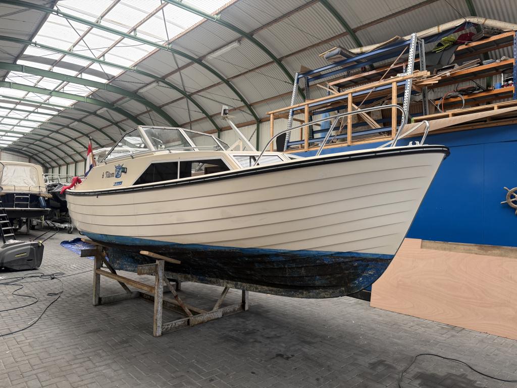 Joda 24 TUR Noorse Spitsgatter (bj 1980), Watersport en Boten, Motorboten en Motorjachten, Gebruikt, Polyester, Overige brandstoffen