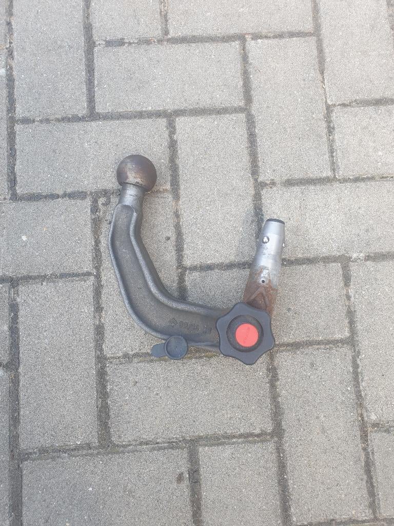 Afneembare trekhaak kogel, Ophalen, Gebruikt