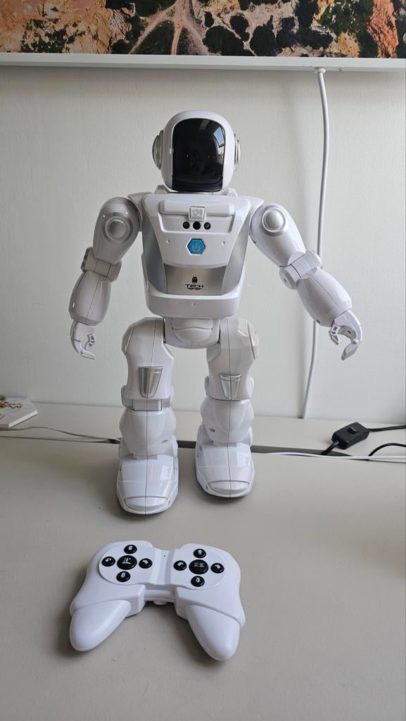 Silverlit Bestuurbare Robot - Uitstekende Staat, Ophalen of Verzenden, Zo goed als nieuw, Jongen of Meisje