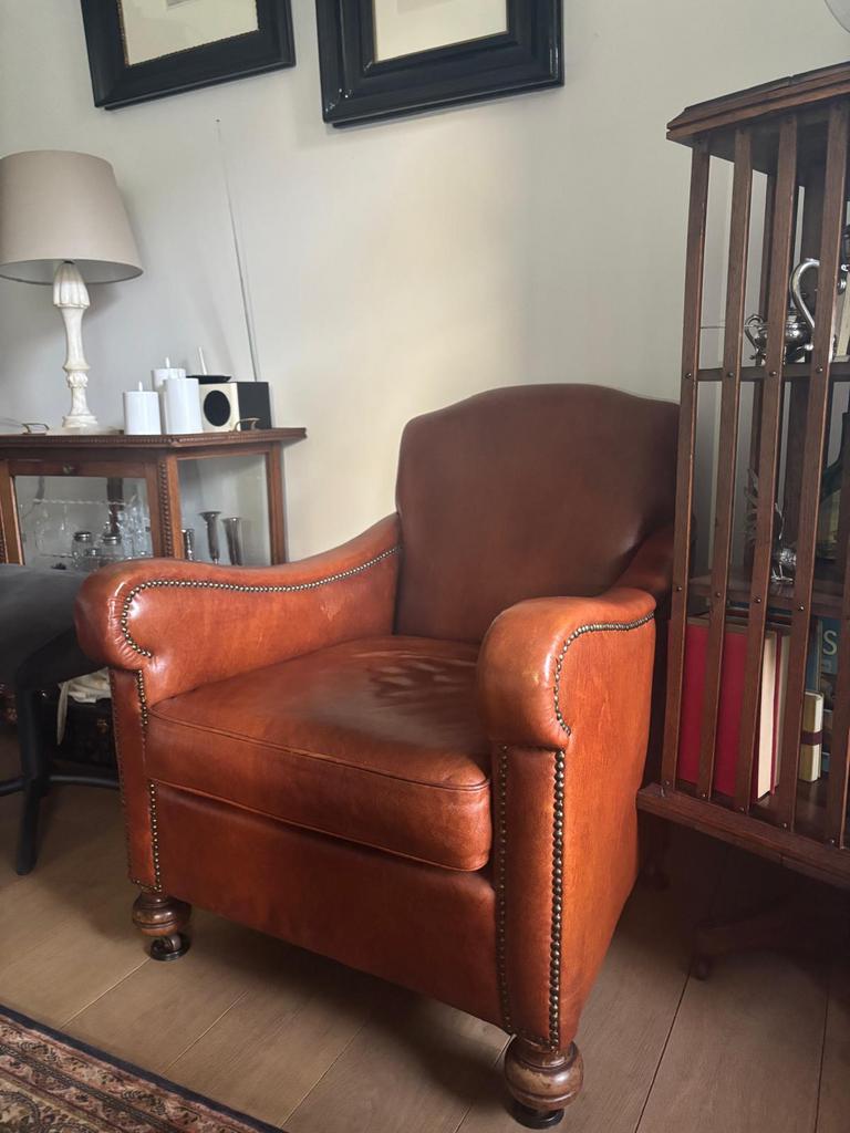 Bruine leren stoel, Huis en Inrichting, Fauteuils, Ophalen, Zo goed als nieuw, 50 tot 75 cm, Leer