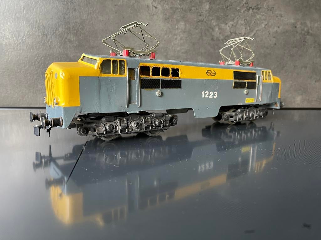 NS 1223 elektrische trein spoor 0, Overige merken, Gebruikt, Locomotief, Gelijkstroom of Wisselstroom