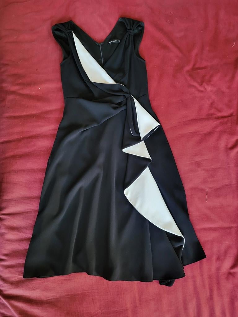 Karen Millen gala cocktail jurk maat 38, Karen Millen, Zwart, Nieuw, Ophalen of Verzenden