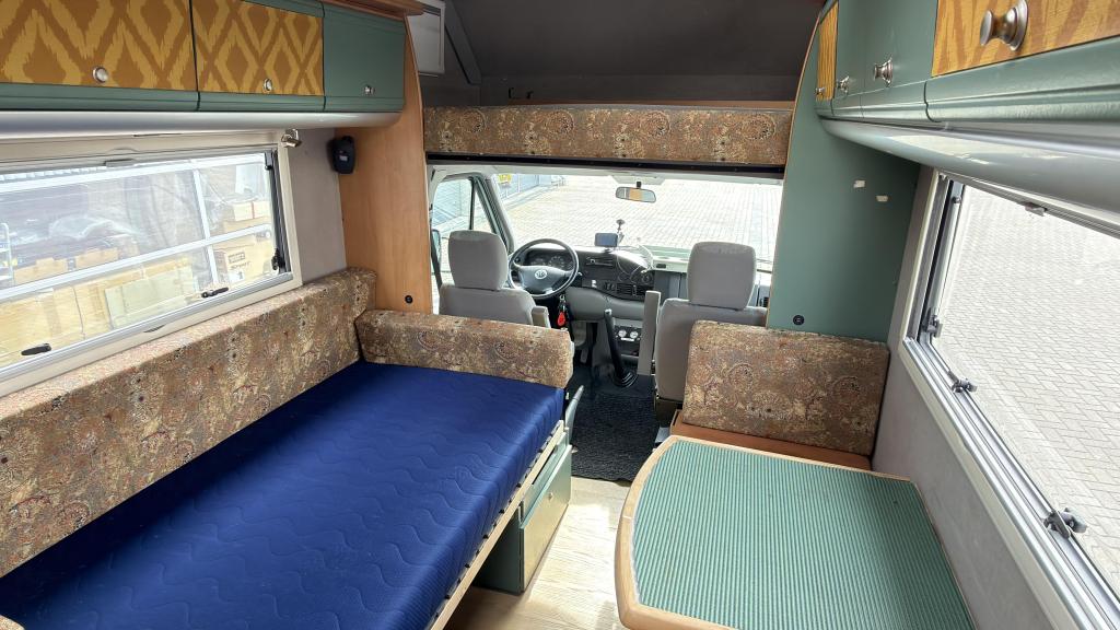 Iets anders als Normaal! Toch leuk en compleet! Karmann LT35, Ringverwarming, Bedrijf, ABS, Koelkast