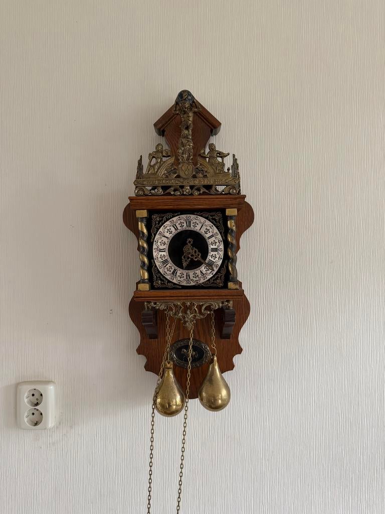 Antieke Wandklok met Gewichten - Prachtig Decoratief Stuk, Ophalen