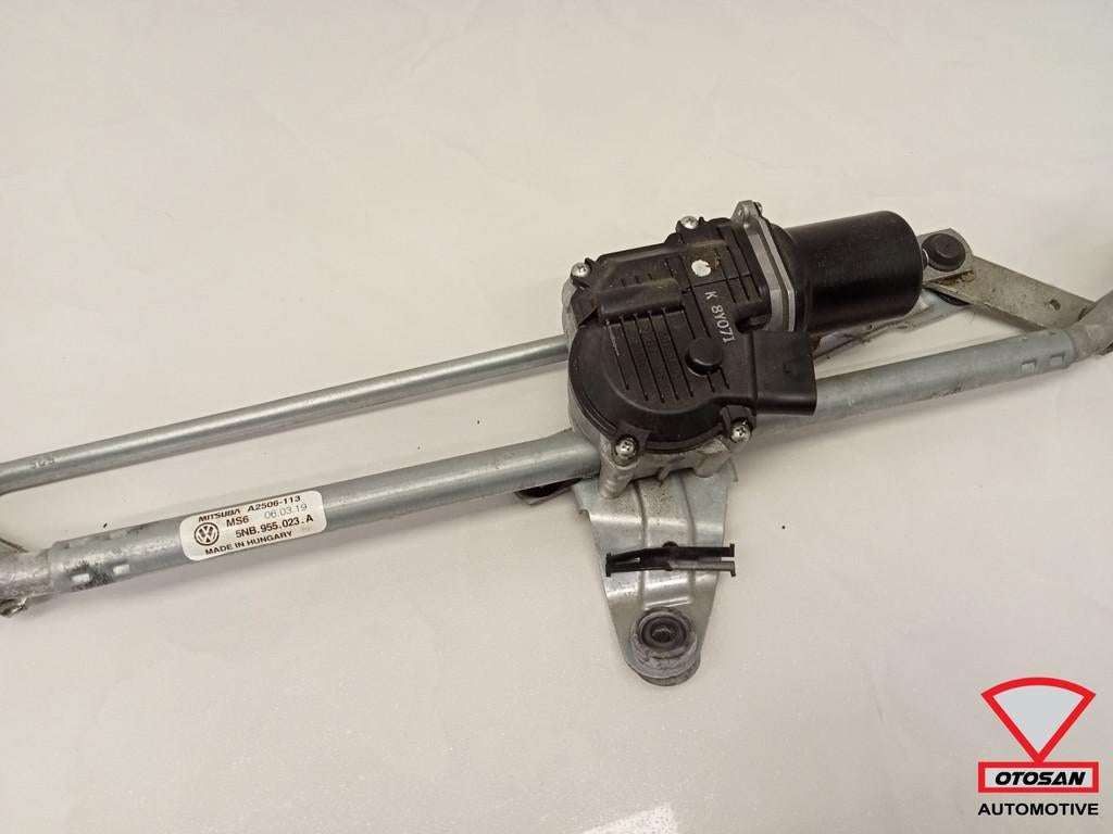 VW Tiguan 5NA 2018 Ruitenwissermechaniek + Motor 5NB955119A, Gebruikt, Volkswagen, Volkswagen AG, Berliner Ring 2
38440  Wolfsburg, DE