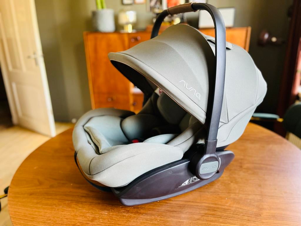 Nuna Arra Next autostoel - kleur Pine (groen), Slaapstand, Zo goed als nieuw, Isofix, 0 t/m 13 kg