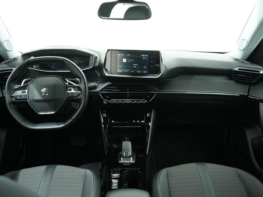 Peugeot 2008 1.2 PURETECH 130PK ALLURE EAT8 | Carplay | Crui, Gebruikt, 1199 cc, LED verlichting, Leder en Stof