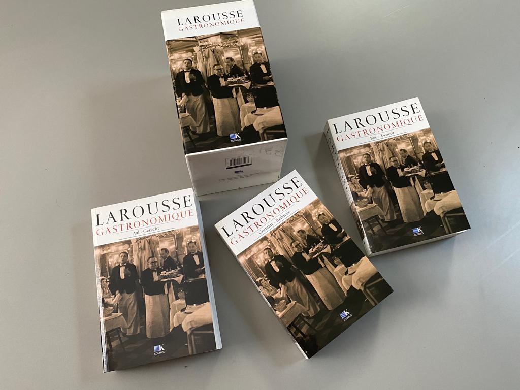 De grote Larousse gastronomique (3 delen) in cassette, Boeken, Kookboeken, Ophalen of Verzenden, Zo goed als nieuw, Europa