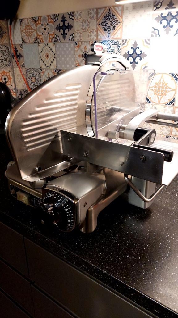 Berkel snijmachine  IN PRIJS VERLAAGD, Huis en Inrichting, Keuken | Keukenbenodigdheden, Ophalen, Zo goed als nieuw