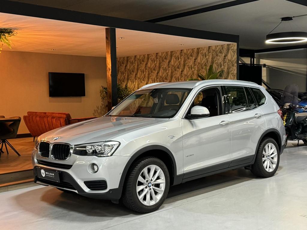 BMW X3 XDrive20i Advantage Garantie Leder Keyless Elek. Acht, Automaat, Gebruikt, Zwart, 4 cilinders