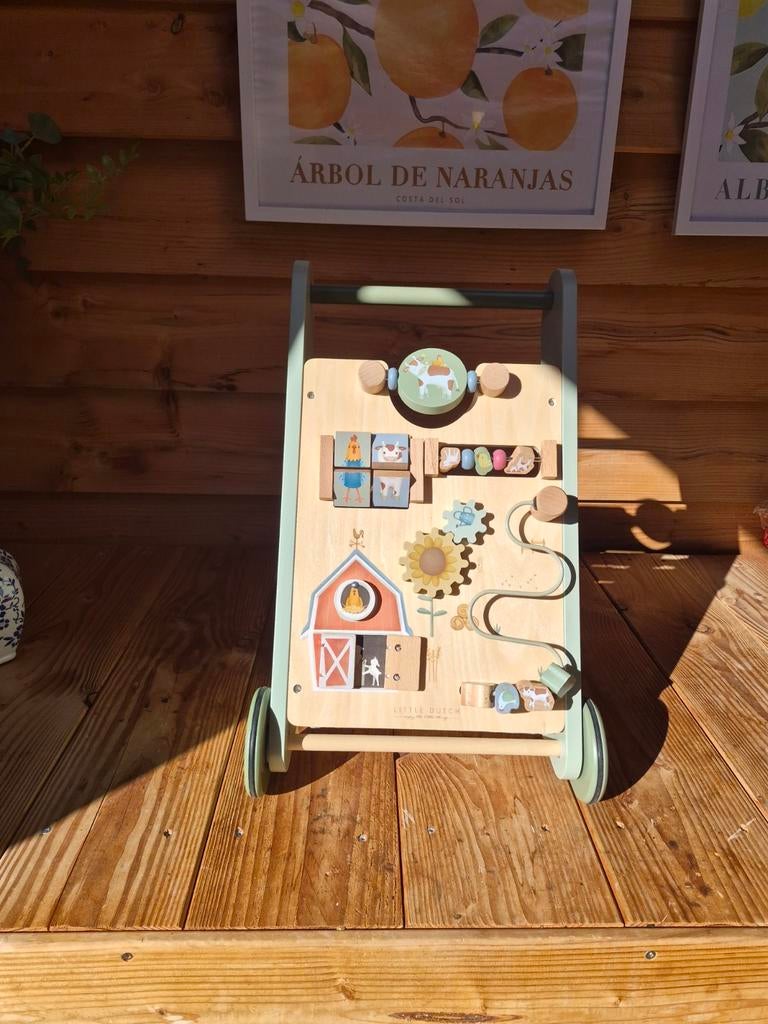 Little Dutch Houten Loopwagen Boerderij, Kinderen en Baby's, Ophalen, Zo goed als nieuw, Overige typen, Met wieltjes