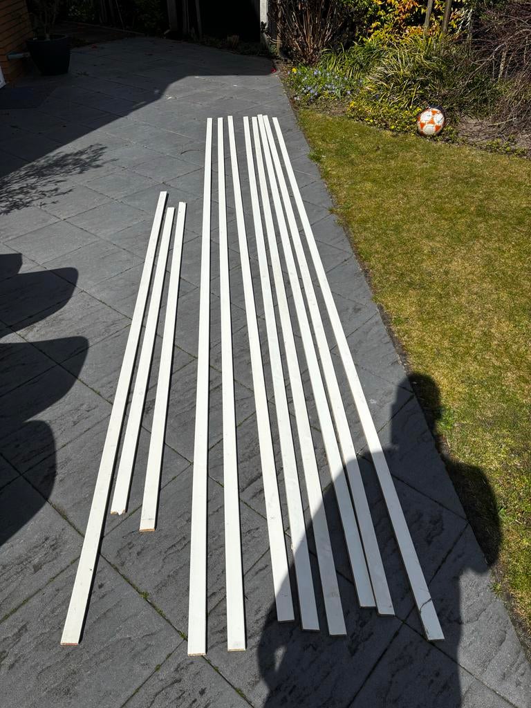 Gegronde plinten, diverse lengtes totaal +/- 40 meter, Ophalen, Overige materialen, Nieuw, 250 cm of meer