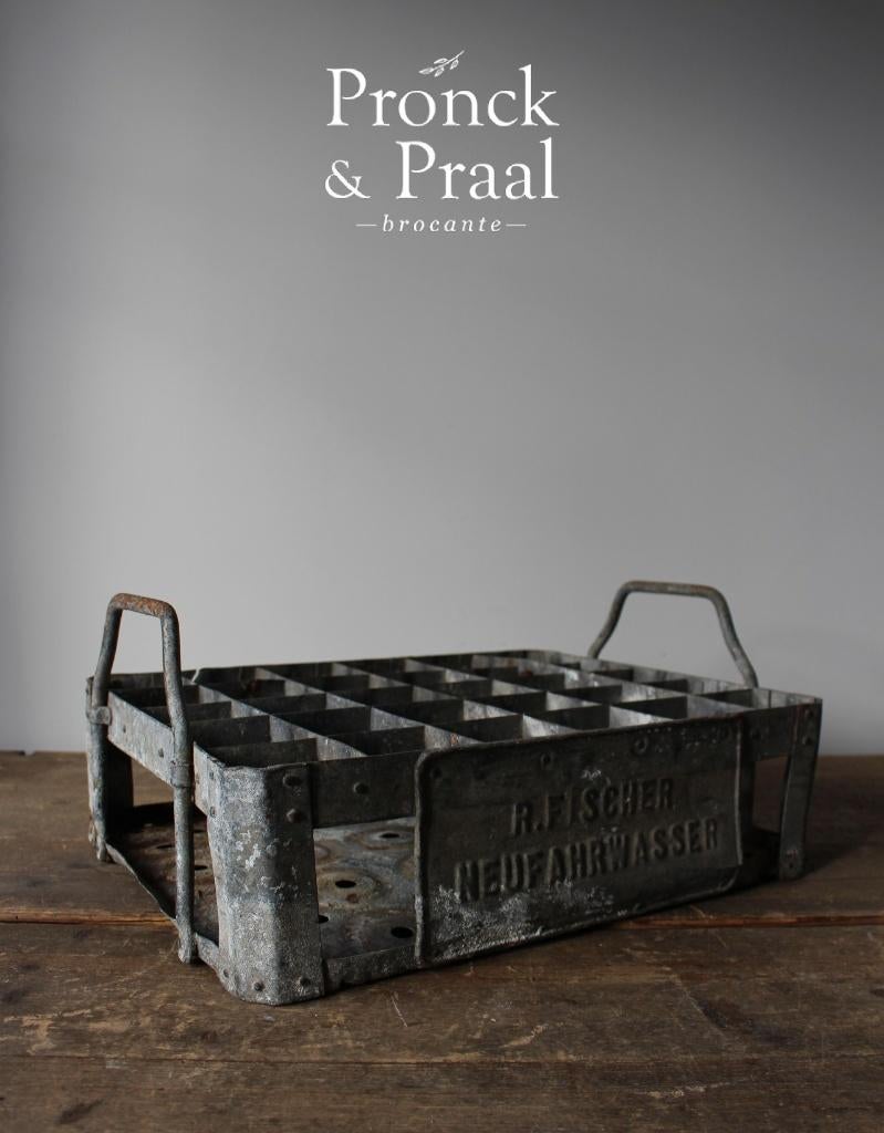 Oude brocante zinken flessenkrat *Pronck & Praal*, Ophalen of Verzenden