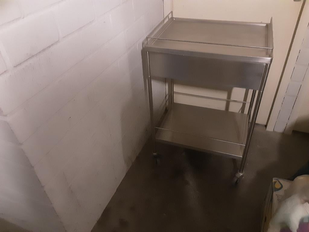 RVS Keukentafel met Lade en Zwenkwielen (met rem), Ophalen of Verzenden, Gebruikt