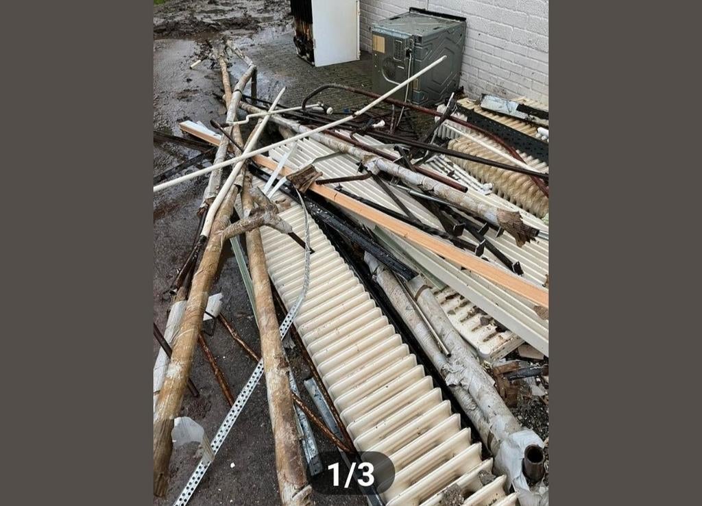 Ik kom gratis al uw Oud ijzer en metalen ophalen, Ophalen