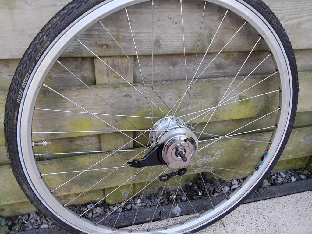 Fiets achterwiel 28 inch, 7 Shimano versnellingen, Ophalen, Zo goed als nieuw, Wiel