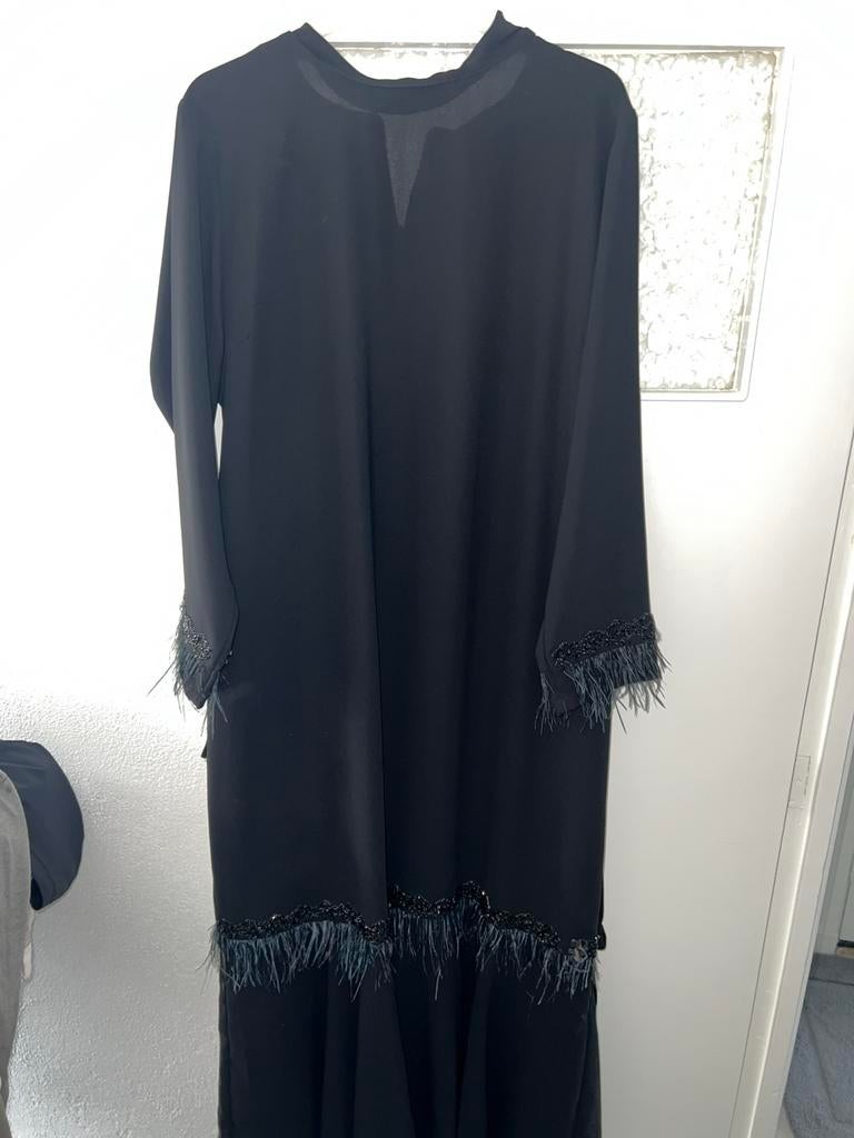 Feest jurk, Kleding | Dames, Jurken, Ophalen of Verzenden, Zo goed als nieuw, Zwart, Onder de knie