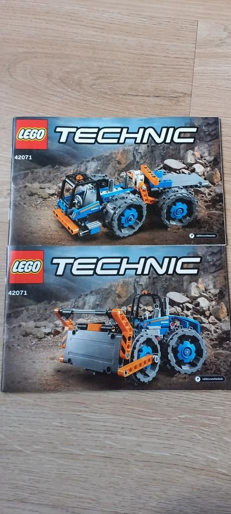 Lego Technic Set 42071 - Bulldozer, Ophalen of Verzenden, Zo goed als nieuw, Complete set, Lego