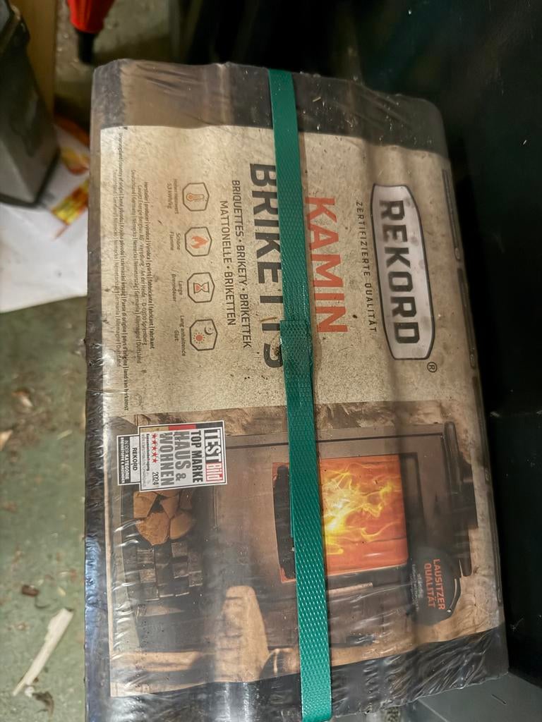 20 kg bruinkool briketten - Rekord, Tuin en Terras, Haardhout, Ophalen of Verzenden, Blokken