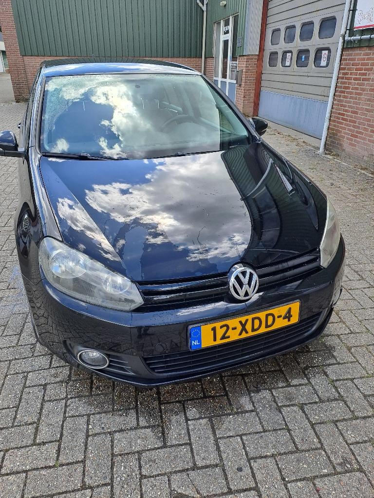 Volkswagen Golf 1.2 TSI 1jaar apk 77KW 5D 2012 Zwart, Auto's, Voorwielaandrijving, Stof, Beige, 4 cilinders
