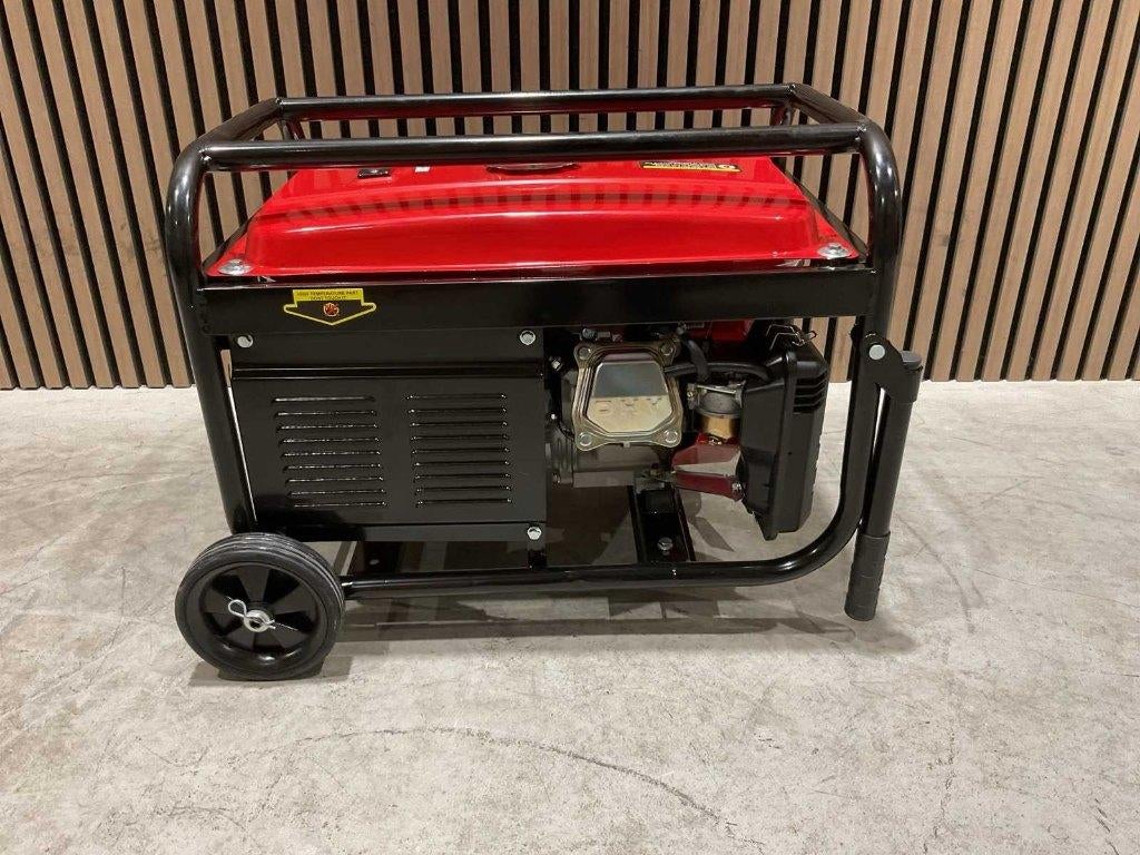 Aggregaat Huttenberg H8500W Electrische start en wielen ‼️, Doe-het-zelf en Verbouw, Ophalen, Nieuw, Minder dan 5 kVA, Benzine