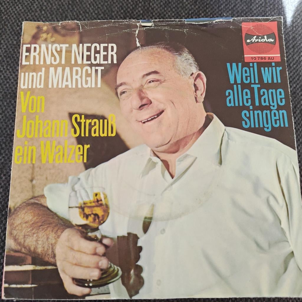 Ernst Neger & Margit - Johann Strauß Vinyl, Ophalen of Verzenden, Gebruikt, 7 inch