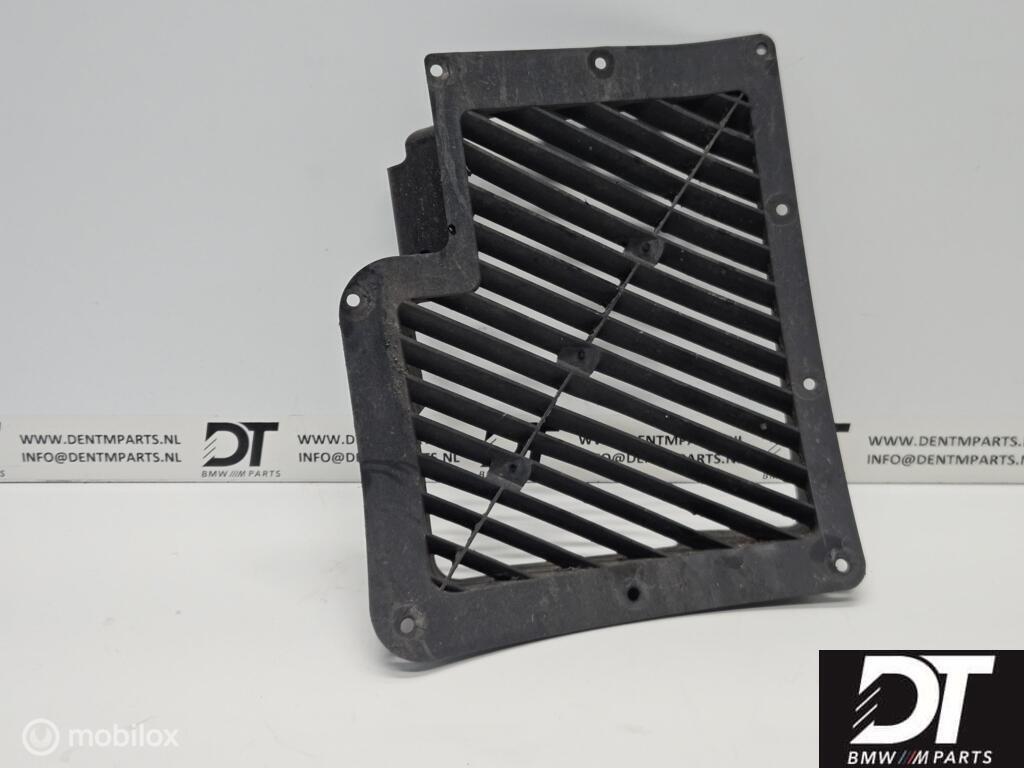Luchtgeleiding wielkuip linksvoor BMW X5 E70 51747169417, Gebruikt, Ophalen of Verzenden, BMW, BMW