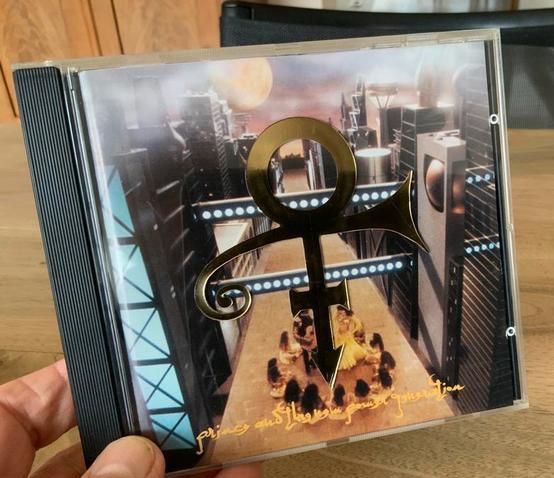 CD Prince - The Symbol, Verzenden, Zo goed als nieuw