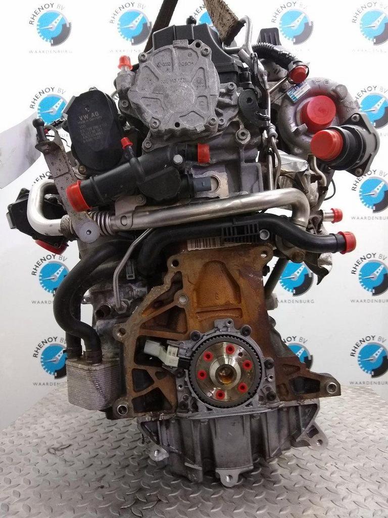 VOLKSWAGEN GOLF MOTOR 2010, Auto-onderdelen, Motor en Toebehoren, Ophalen of Verzenden, Gebruikt, Stiba lid