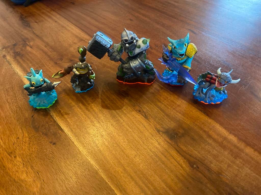 Skylanders 5 stuks, Verzamelen, Ophalen of Verzenden, Zo goed als nieuw