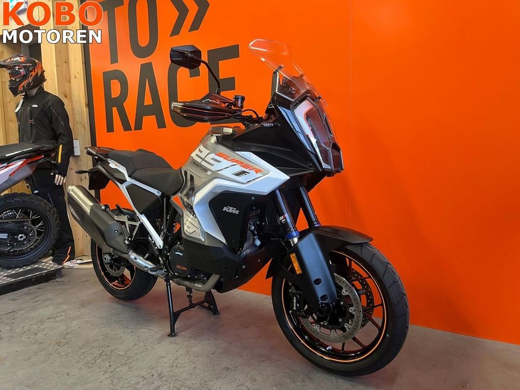 KTM 1290 SUPER ADVENTURE S (bj 2024) - foto 2