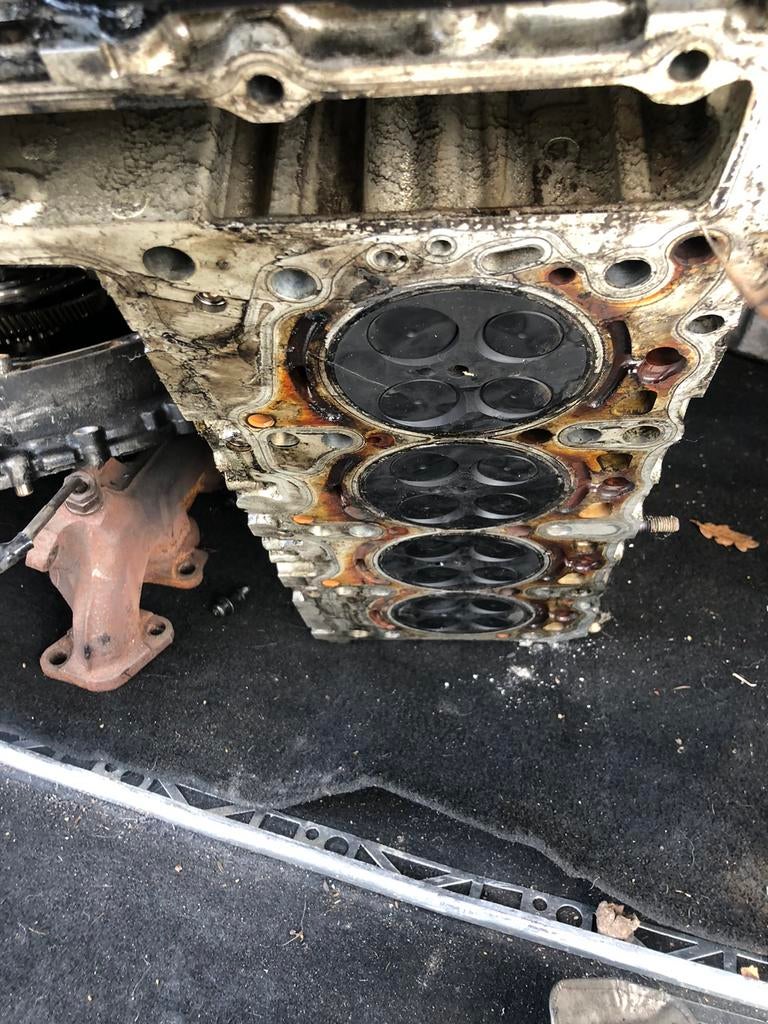 Cylinderkop Mercedes sprinter 906 uit 2016, Auto-onderdelen, Ophalen of Verzenden, Gebruikt, Mercedes-Benz