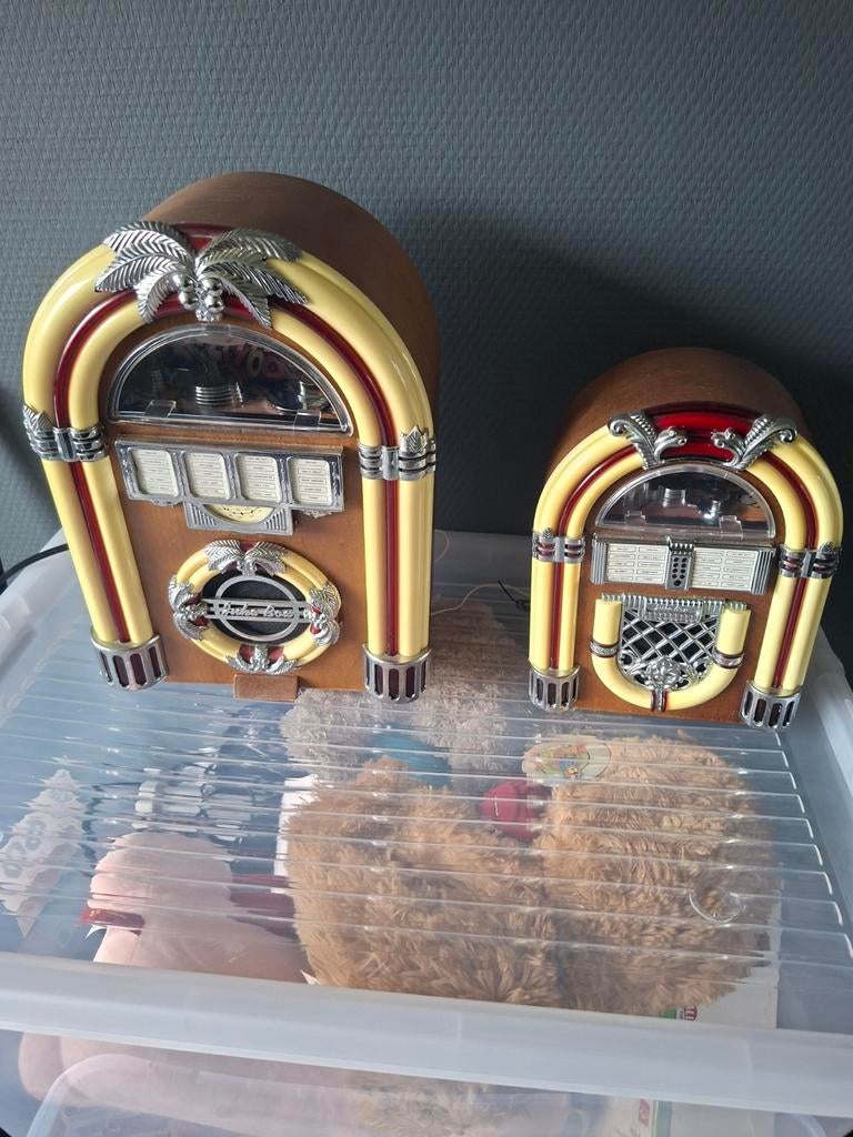1  vintage jukebox radio, Ophalen of Verzenden, Gebruikt, 1970 tot heden, Overige merken