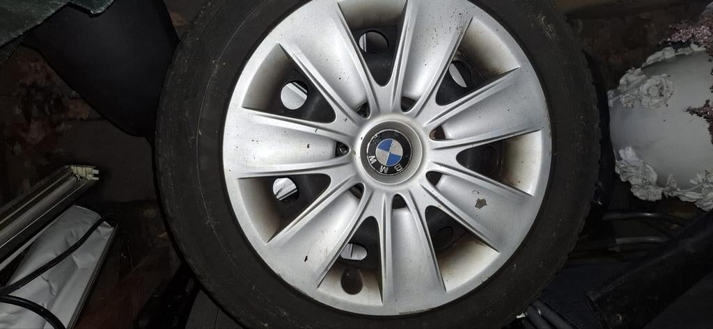 Winterbanden stalen velgen BMW 3 serie E90 E91 E92 E93 F30 F, Ophalen, Gebruikt