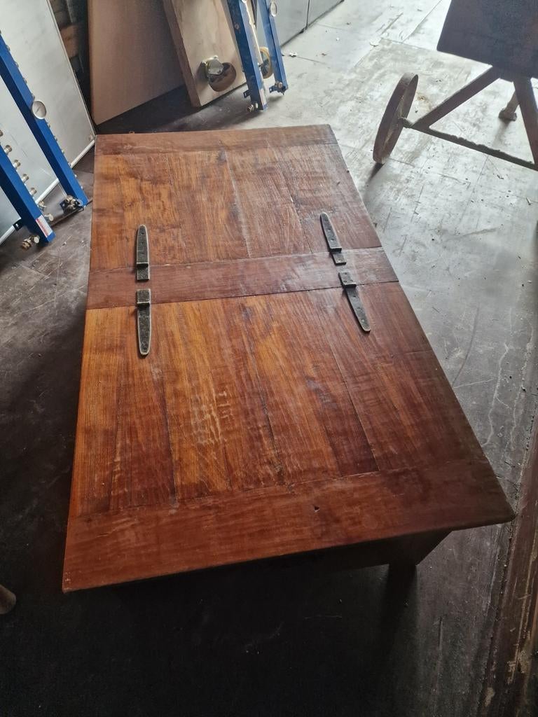 Mooie houten kist. 1 hengsel moet vervangen worden, Ophalen of Verzenden