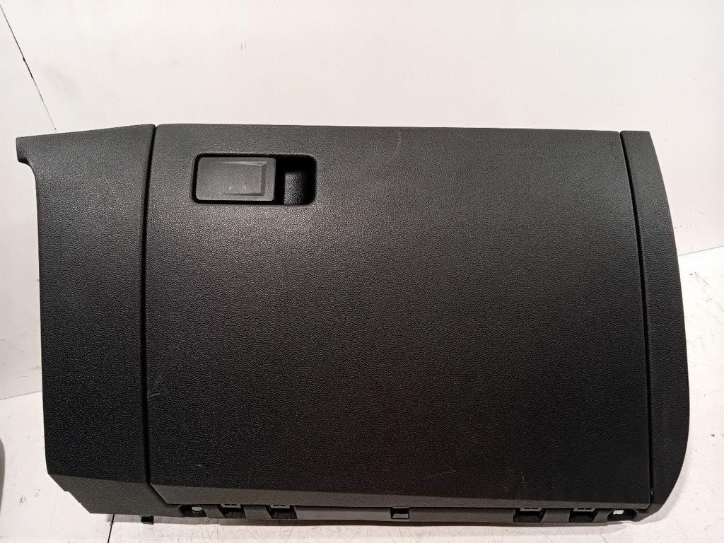 Dashboardkastje Volkswagen Polo, Onderdelen@venauto.nl, Van der Ven Autorecycling B.V., Gebruikt, Ettenseweg 76, 4706 PB Roosendaal, The Netherlands