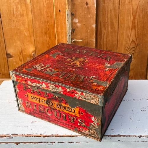 Blik Patria biscuits Mylord mixed origineel metaal rood oud, Verzamelen, Blikken, Ophalen of Verzenden, Gebruikt, Koek(jes)