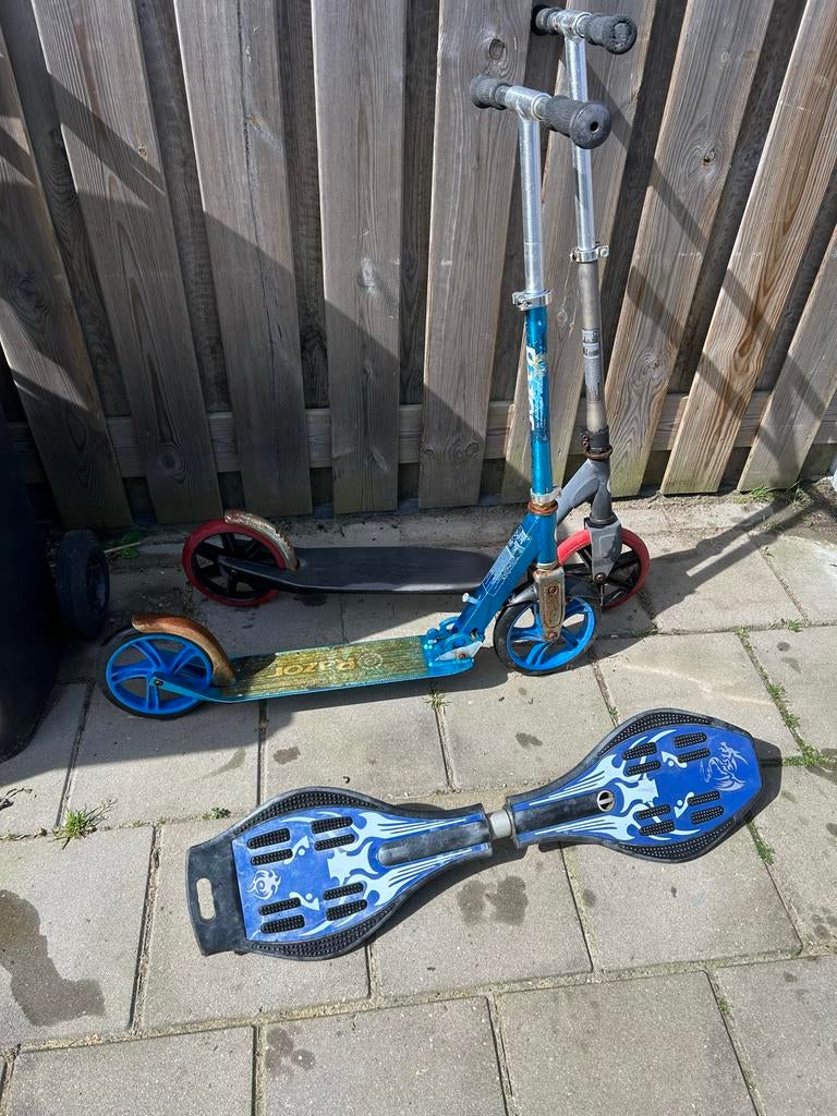 2 Razor steps en een waveboard, Fietsen en Brommers, Steps, Gebruikt, Gewone step, Ophalen