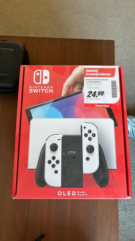 Nintendo Switch Oled, Spelcomputers en Games, Ophalen, Zo goed als nieuw, Met 1 controller, Switch OLED