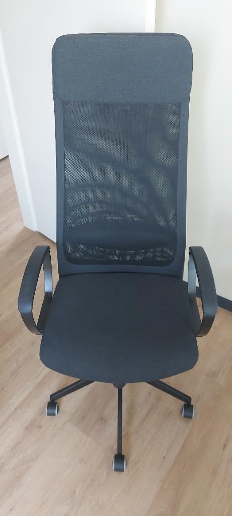 Markus bureaustoel, Ophalen, Zo goed als nieuw, Zwart, Bureaustoel