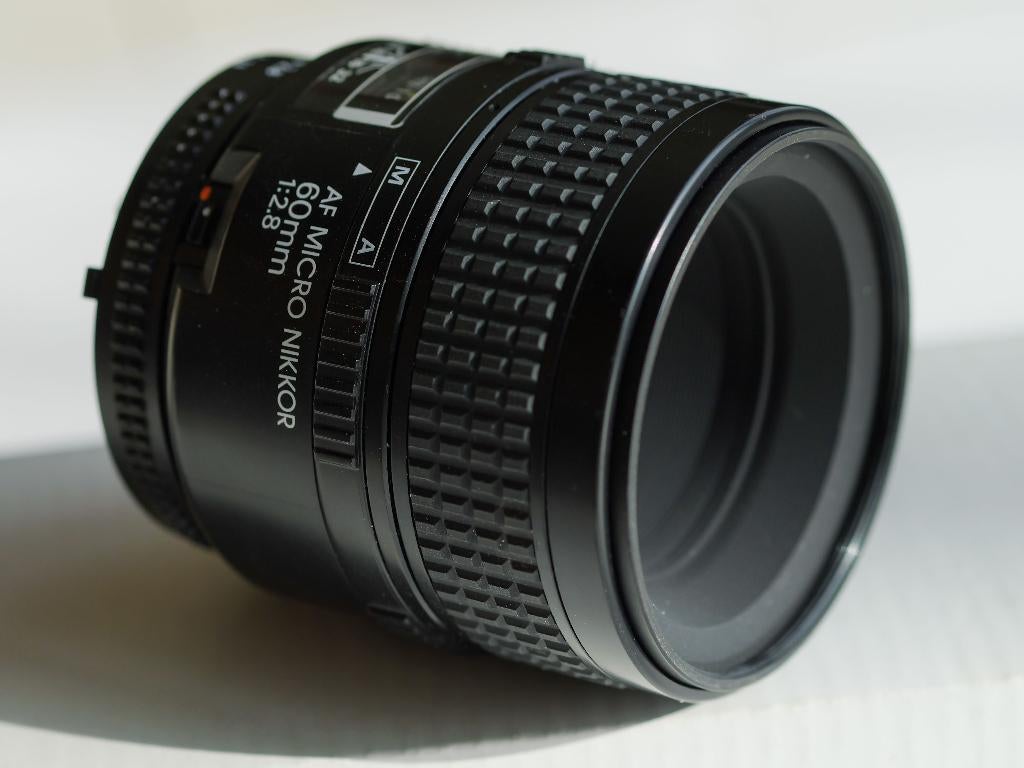 Nikon AF micro-Nikkor 2.8 / 60mm, Ophalen of Verzenden, Zo goed als nieuw, Macrolens