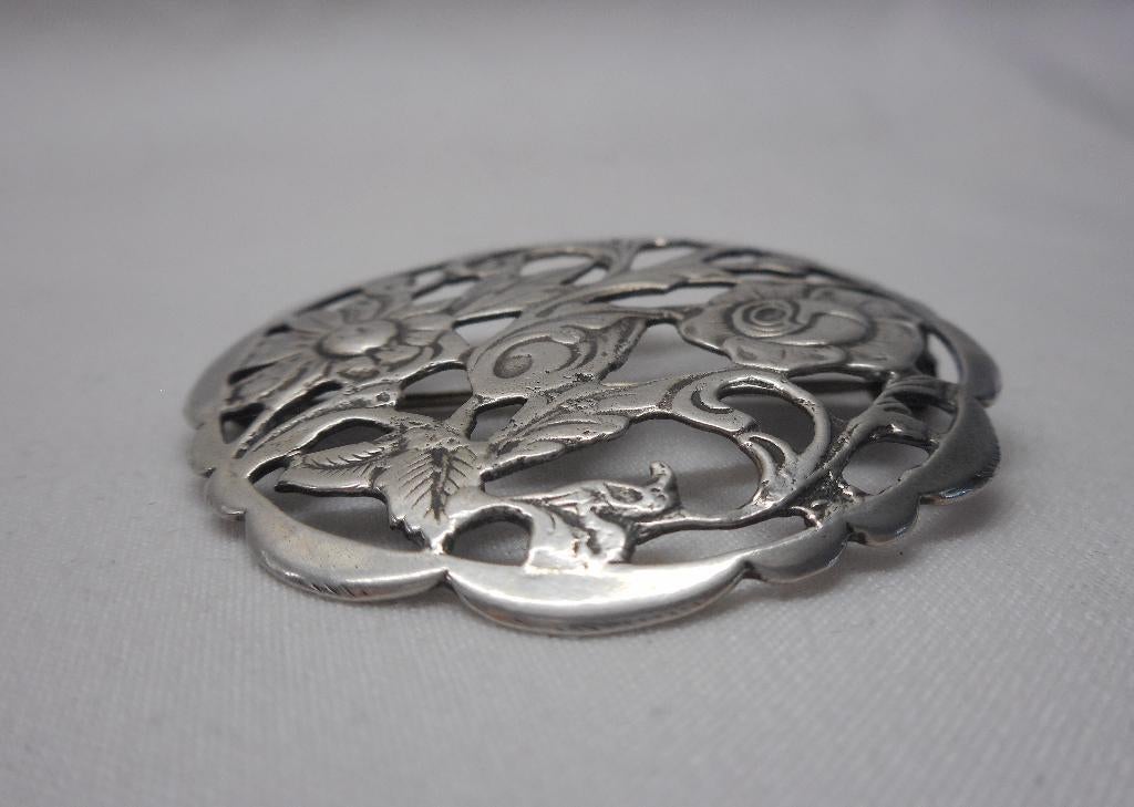 Zilveren mooie vintage bloemen broche nr.1360, 4 tot 7 cm, Verzenden, Zo goed als nieuw, Zilver