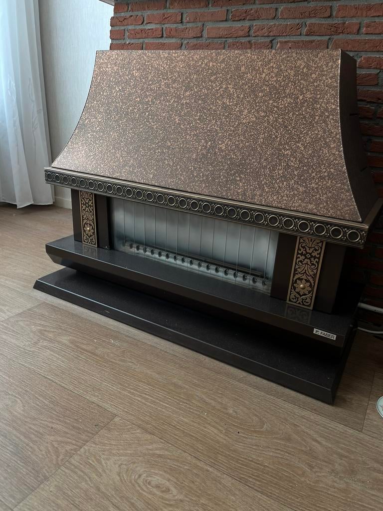 Gaskachel, Gashaard merk Faber, Ophalen, Gebruikt, Vrijstaande haard, Gashaard