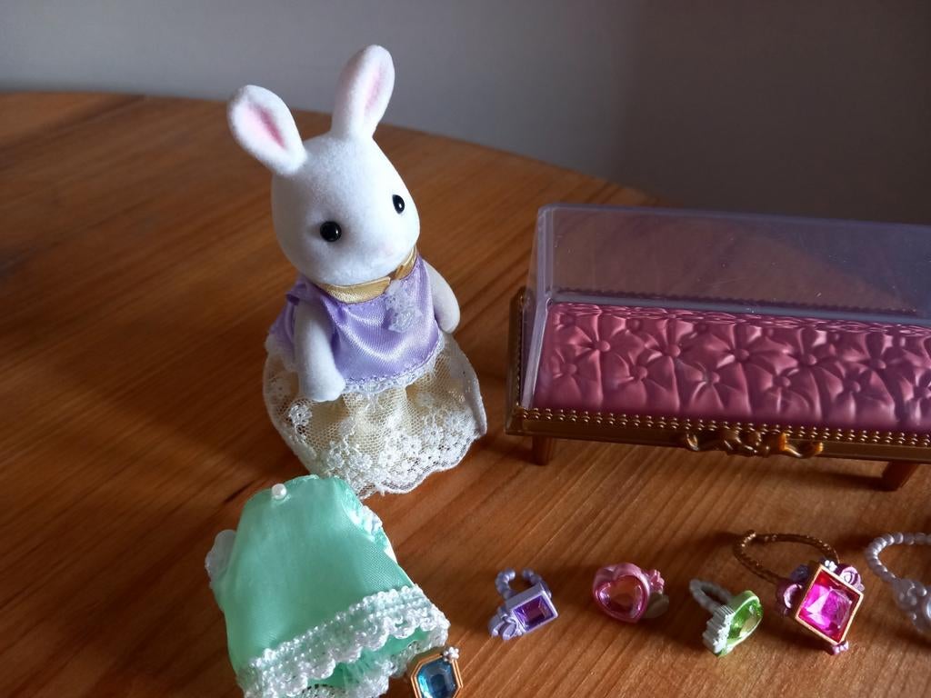 Sylvanian families wit mode konijn/Town serie compleet, Ophalen of Verzenden, Zo goed als nieuw