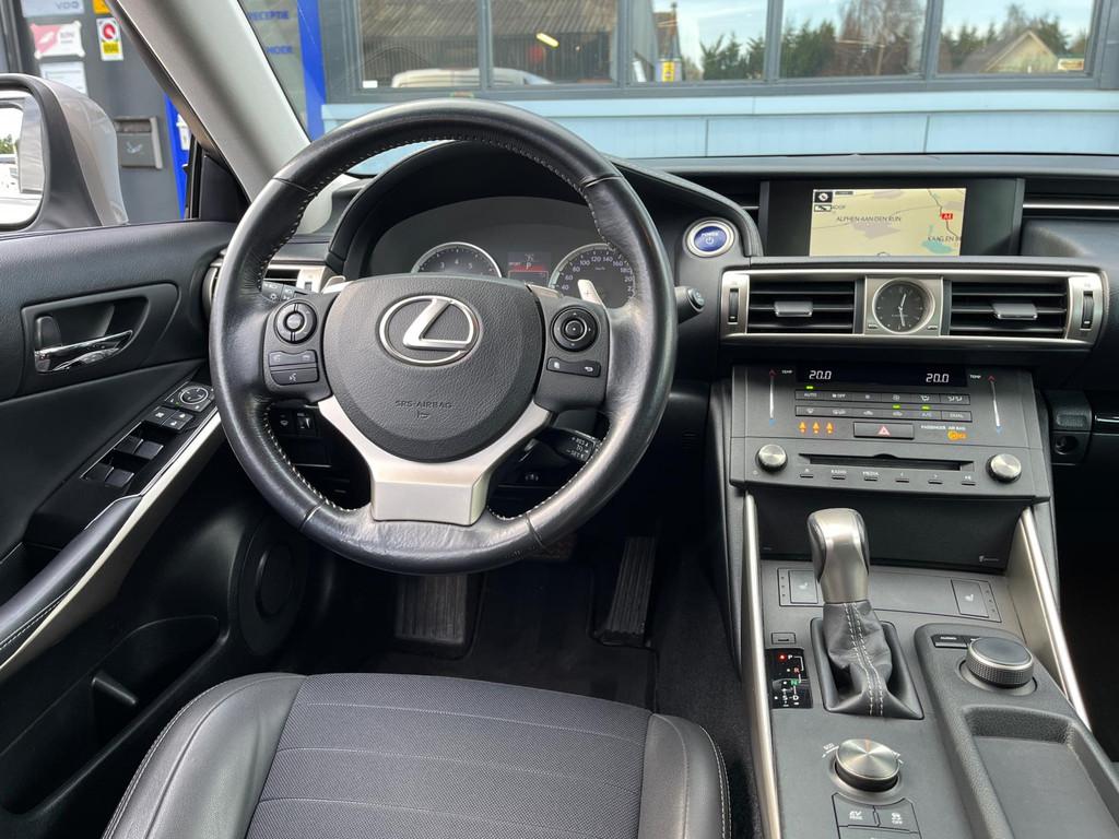 Lexus IS 300h 25th Edition | Limited Edition | Navigatie | S, Euro 5, Achterwielaandrijving, Gebruikt, Leder en Stof